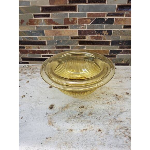 2 Vintage Amber Mixing Bowl, Federal Ribbed Golden Glo Glass, 8-1/2" & 9-1/2" - Picture 2 of 6